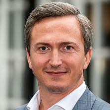 Nikolaus Gossmann mail